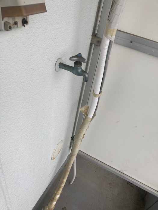 物件内観写真12　(洗濯機置場)