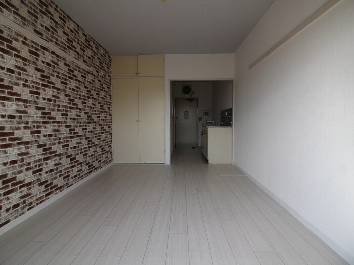 物件内観写真21　(居室)