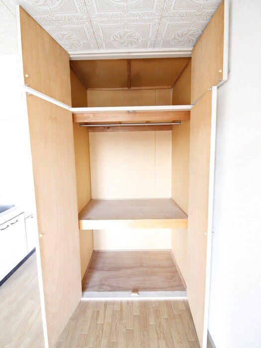 物件内観写真22　(収納)