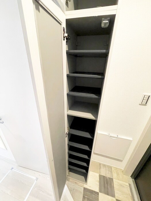 物件内観写真17　(靴箱)