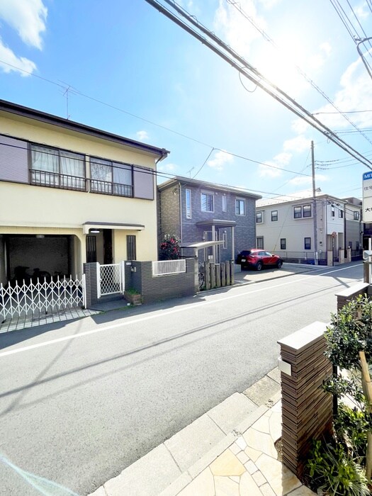 物件内観写真19　(室内からの展望)