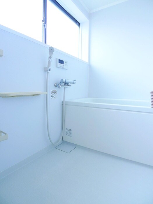 物件内観写真8　(バス／シャワールーム等)