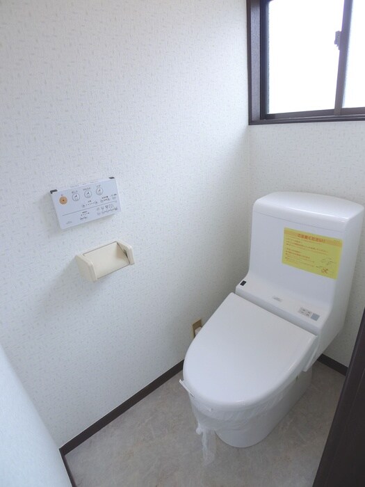 物件内観写真15　(トイレ)