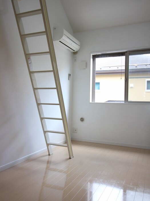 物件内観写真7　(居室)