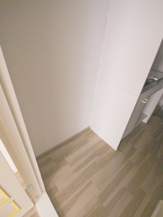 物件内観写真17　(廊下)