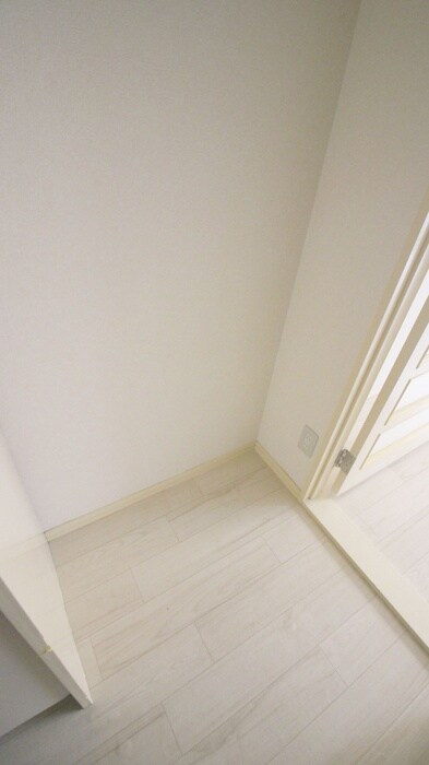 物件内観写真17　(廊下)