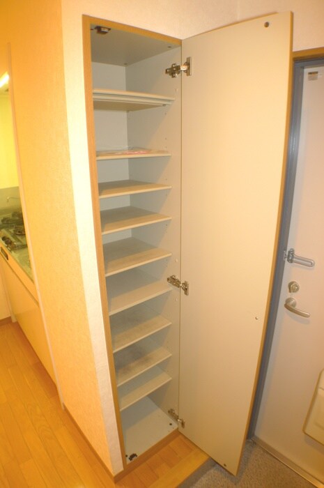 物件内観写真17　(靴箱)