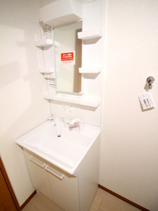 物件内観写真10　(洗面)