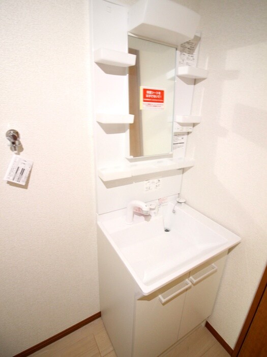 物件内観写真11　(洗面)
