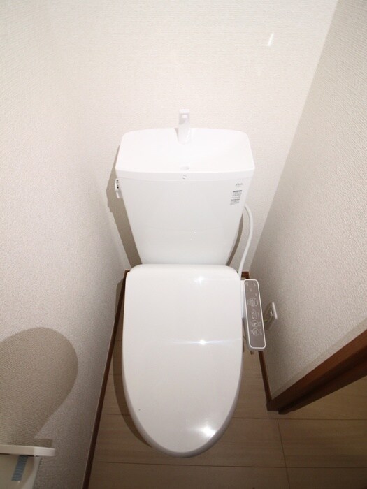 物件内観写真12　(トイレ)