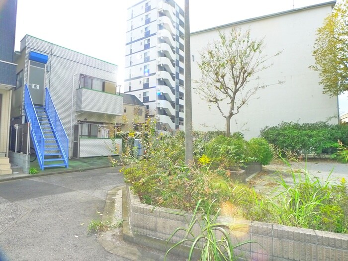 物件外観写真6　(周辺環境)