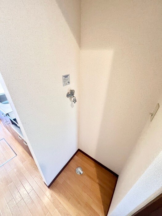 物件内観写真19　(洗濯機置場)