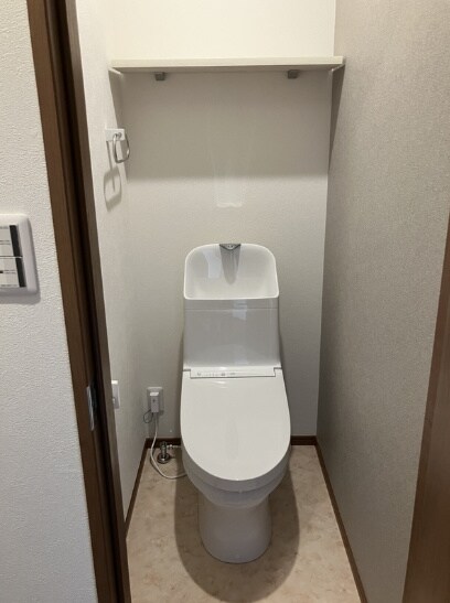 物件内観写真10　(トイレ)