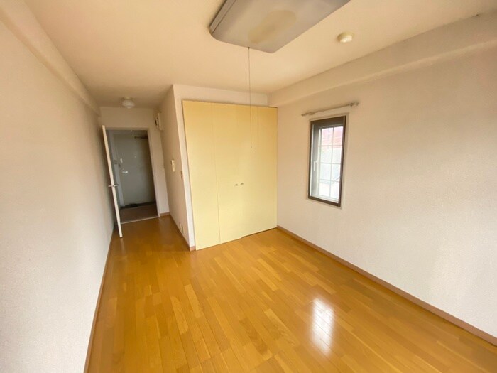 物件内観写真18　(居室)