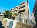 クロバーハイツ