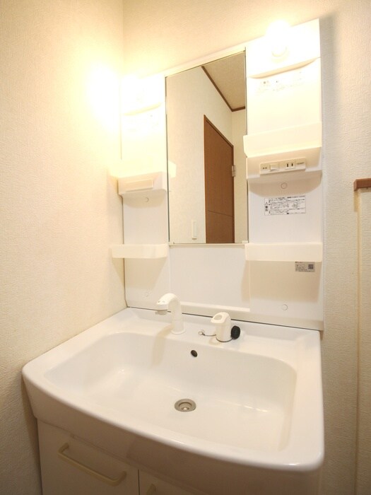 物件内観写真11　(洗面)