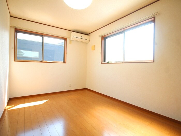 物件内観写真15　(居室)