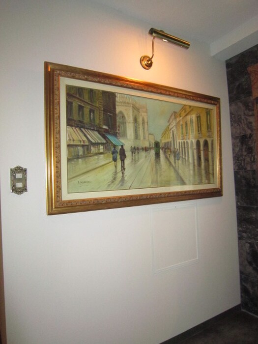 物件内観写真16　(玄関)