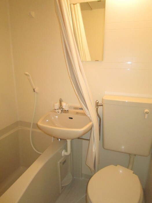 物件内観写真18　(収納)