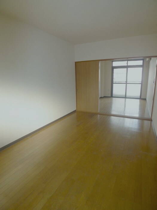 物件内観写真10　(内観写真)