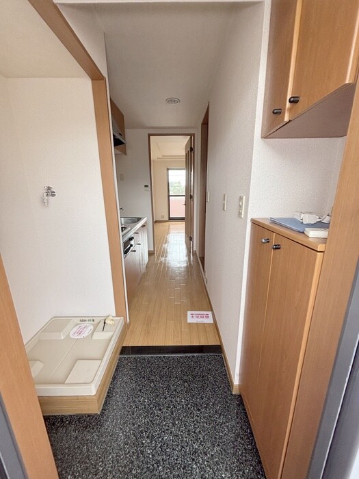 物件内観写真15　(廊下)