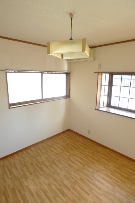 物件内観写真5　(居室)