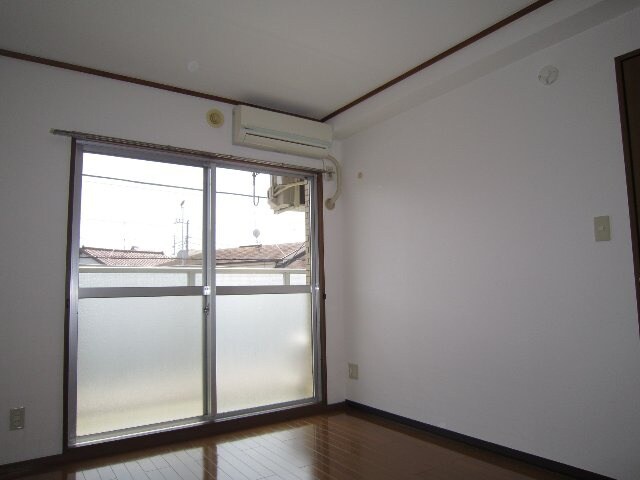 物件内観写真15　(居室)