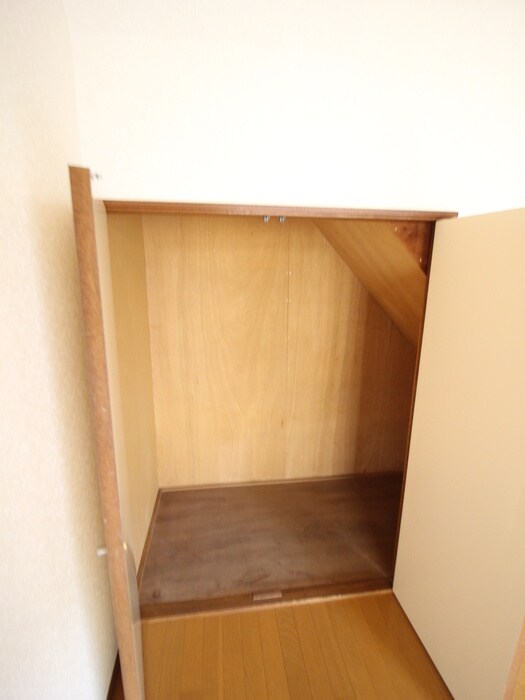 物件内観写真9　(収納)