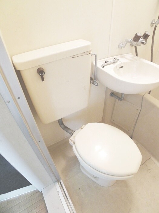 物件内観写真13　(トイレ)