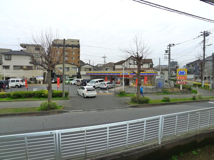 物件内観写真22　(室内からの展望)