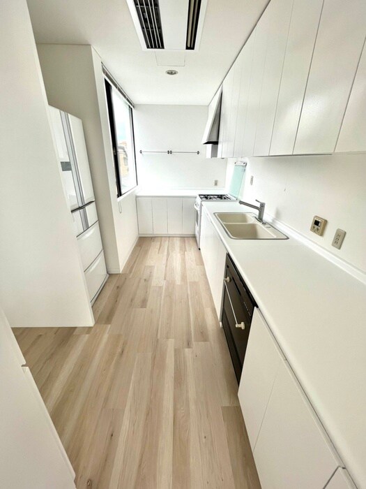 物件内観写真8　(キッチン)