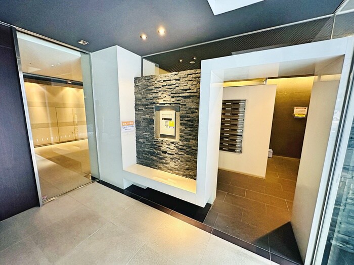 物件外観写真2　(建物設備)