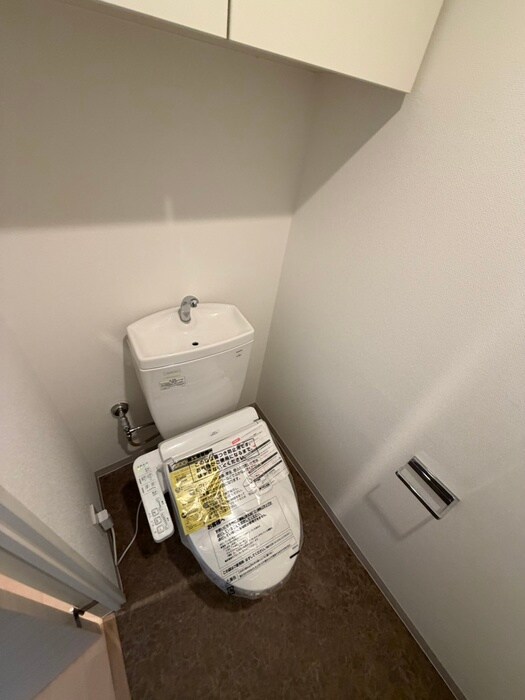 物件内観写真15　(トイレ)