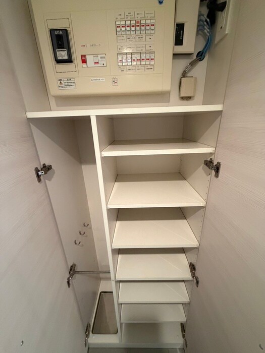 物件内観写真18　(靴箱)