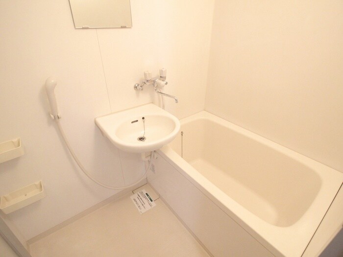 物件内観写真12　(バス／シャワールーム等)