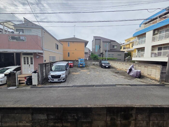 物件内観写真15　(室内からの展望)