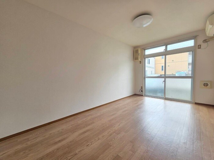 物件内観写真22　(居室)