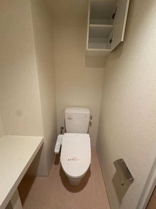 物件内観写真13　(トイレ)