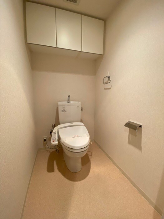 物件内観写真15　(トイレ)