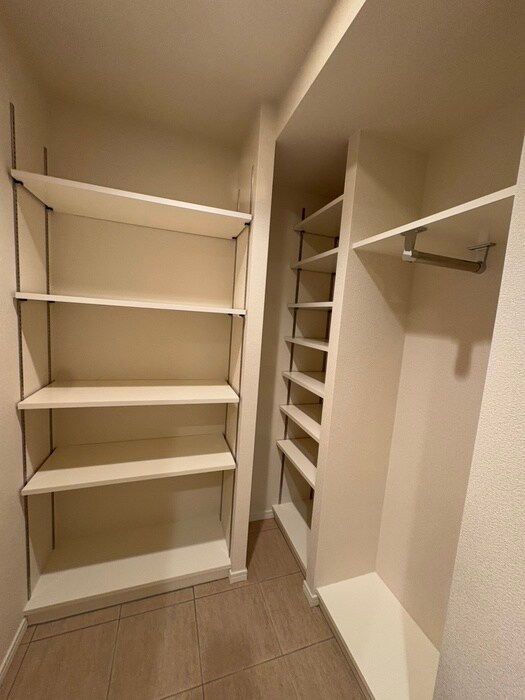 物件内観写真19　(収納)