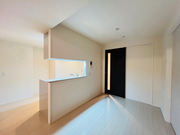 物件内観写真19　(居室)