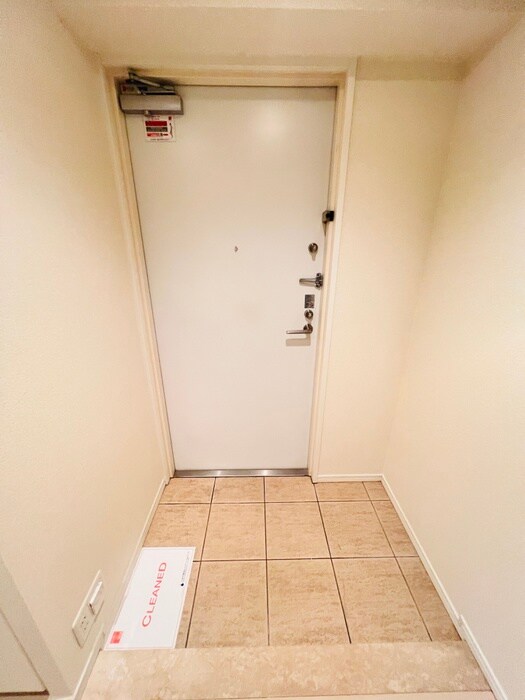 物件内観写真19　(玄関)