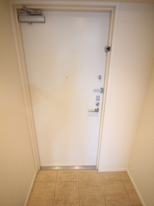 物件内観写真20　(玄関)