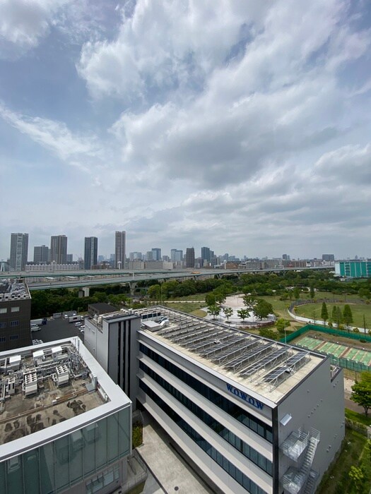 物件内観写真22　(室内からの展望)