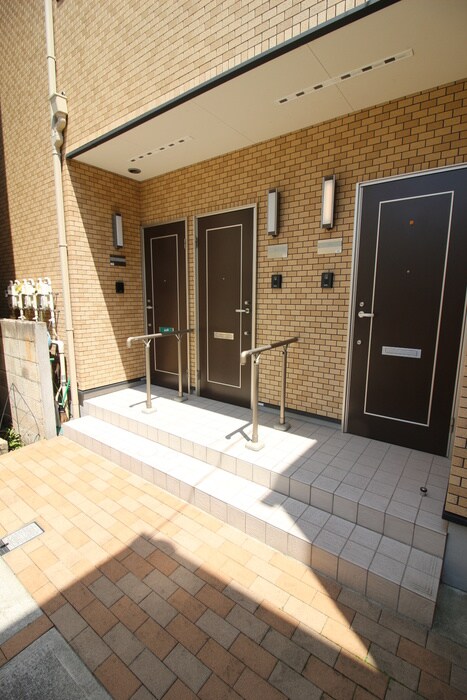 物件外観写真6　(建物設備)