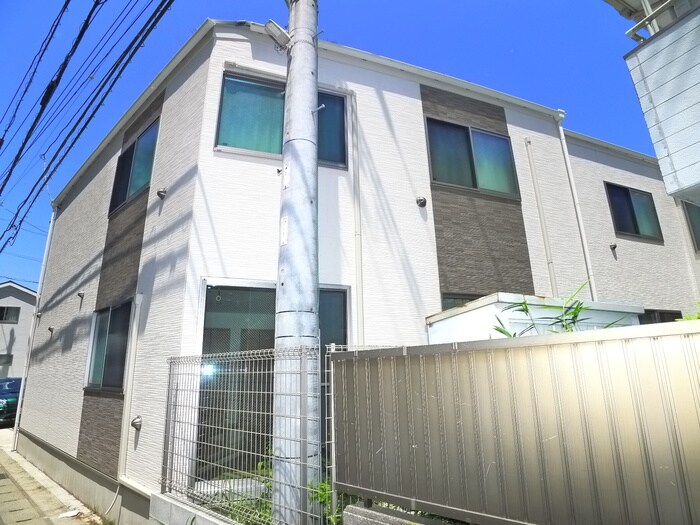 物件外観写真2　(外観写真)