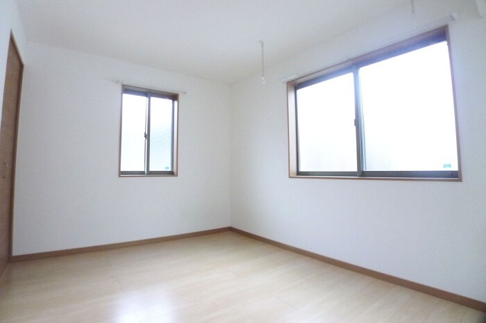 物件内観写真7　(居室)