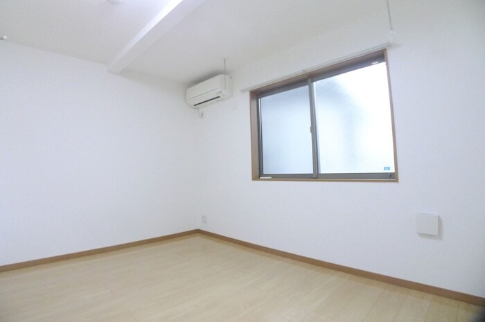 物件内観写真22　(居室)