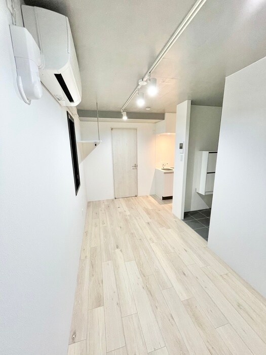 物件内観写真15　(室内からの展望)