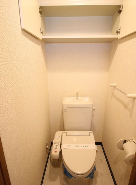 物件内観写真9　(トイレ)